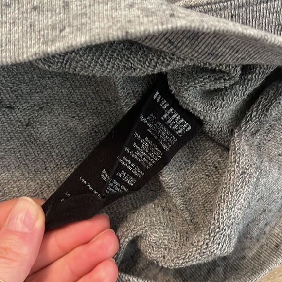 Wilfred Free T-Shirt Sweater - Picture 3 of 3